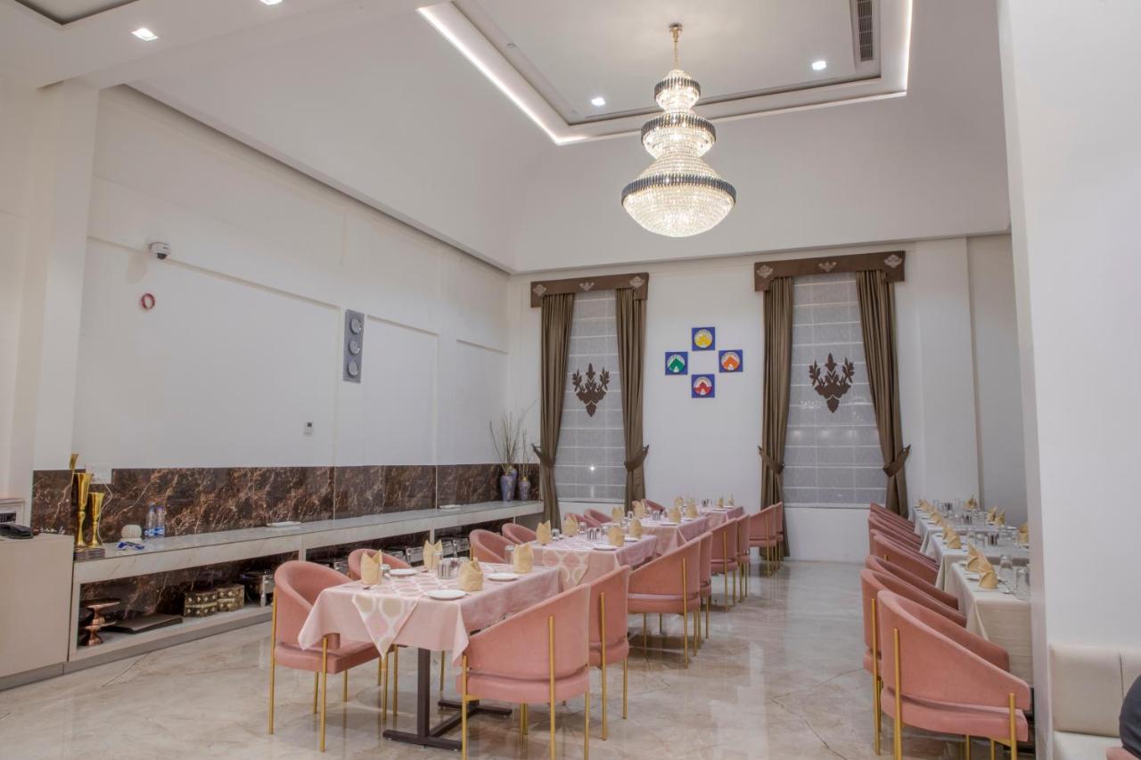 The Utopia Resort Sānchi Екстериор снимка