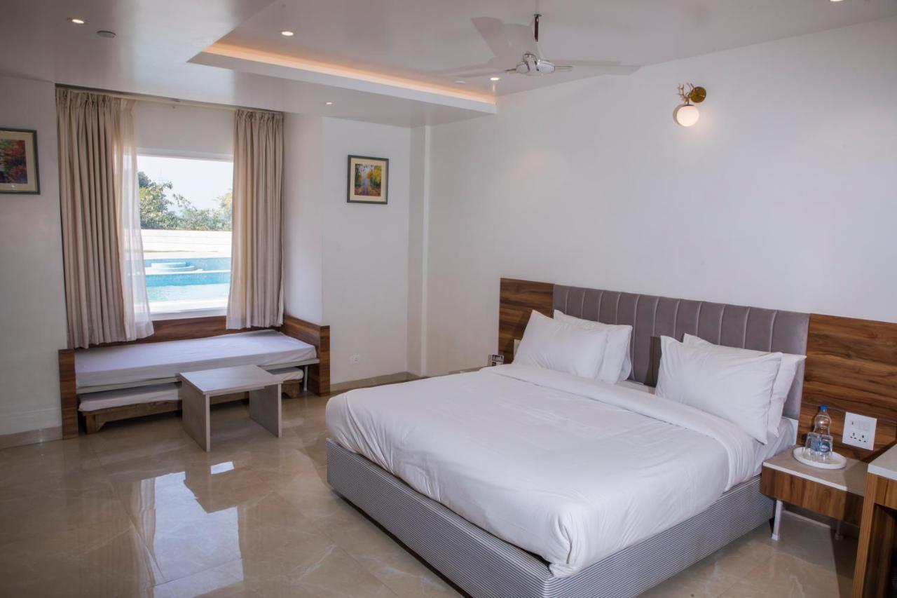 The Utopia Resort Sānchi Екстериор снимка