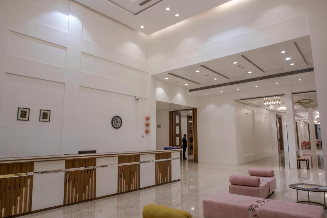 The Utopia Resort Sānchi Екстериор снимка