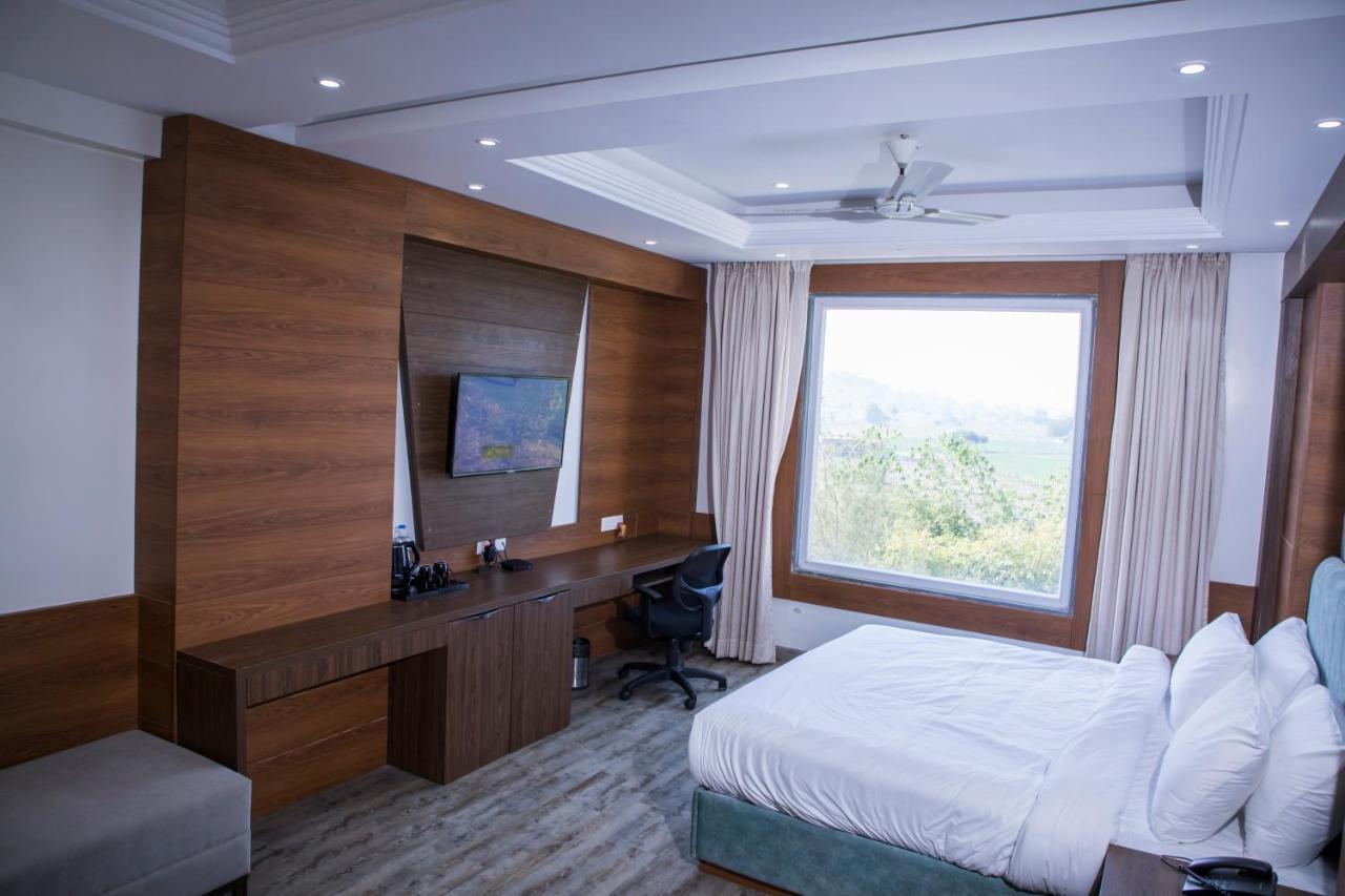 The Utopia Resort Sānchi Екстериор снимка