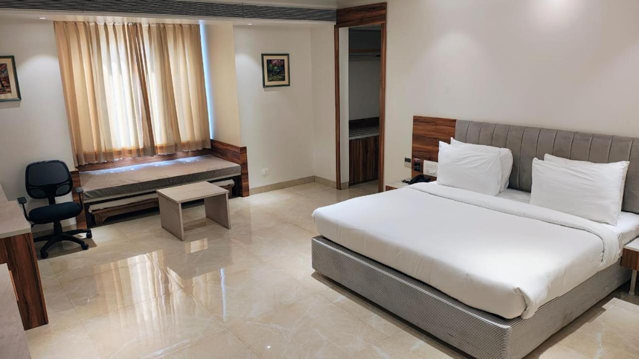 The Utopia Resort Sānchi Екстериор снимка